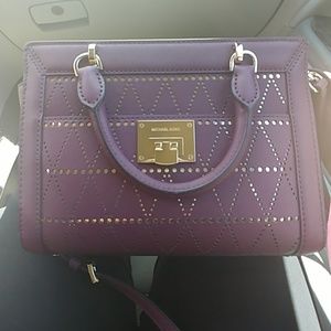 Small Michael Kors crossbody style purse